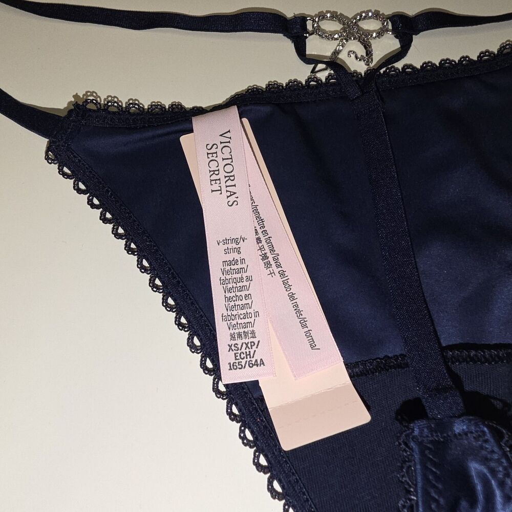 Victoria's Secret XS Navy Satin Lace Trim V-String Thong Panty Rhinestone - Picture 5 of 5